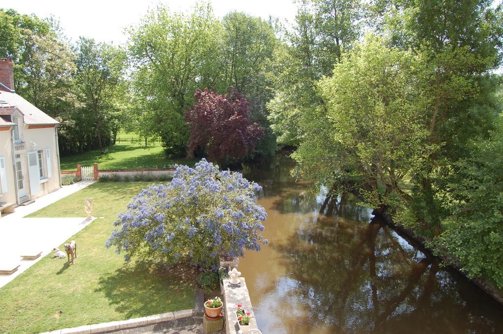 Le Moulin Neuf Bed & Breakfast Vignoux-sur-Barangeon Oda fotoğraf